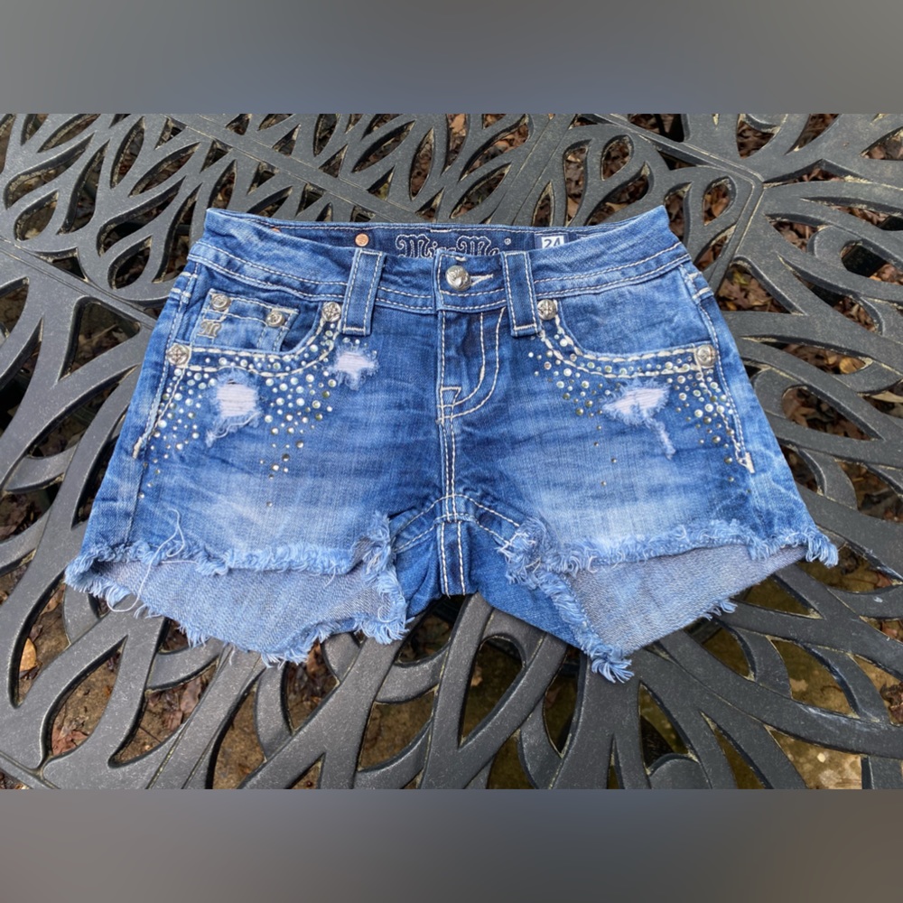 MISS ME SIZE 24 JUNIORS/WOMENS JEAN SHORTS EUC